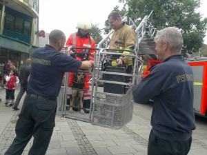 THW Pinneberg 60 Jahre - BRH RHS Kreis Pinneberg