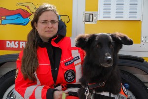 Rettungshundestaffel Kreis Pinneberg RHS Kreis Pinneberg | Johanna Heinemeyer mit Emma